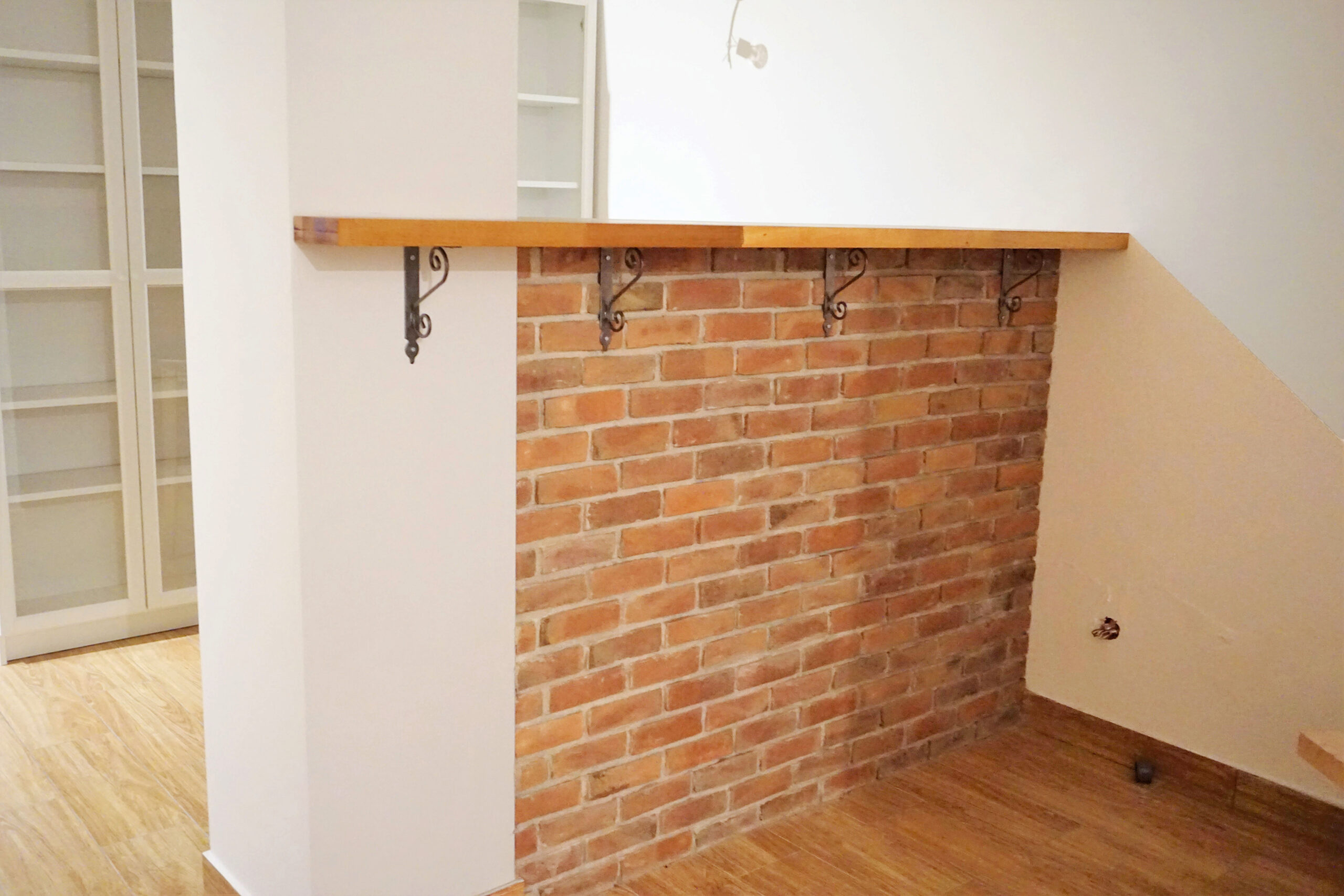 Cegła retro holenderka rzemieślnicza z manufaktury Cegielnia Trojanowscy