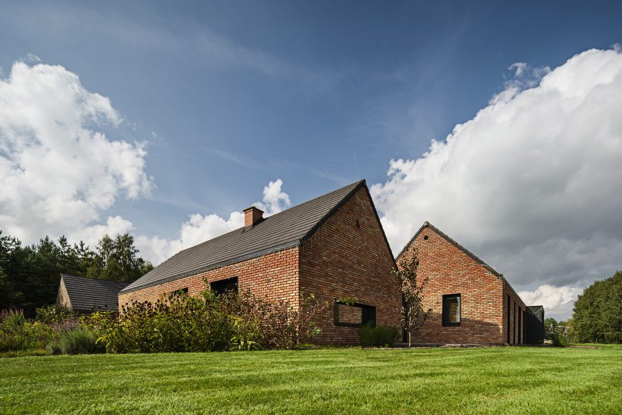 Cegła ceramiczna czerwona
