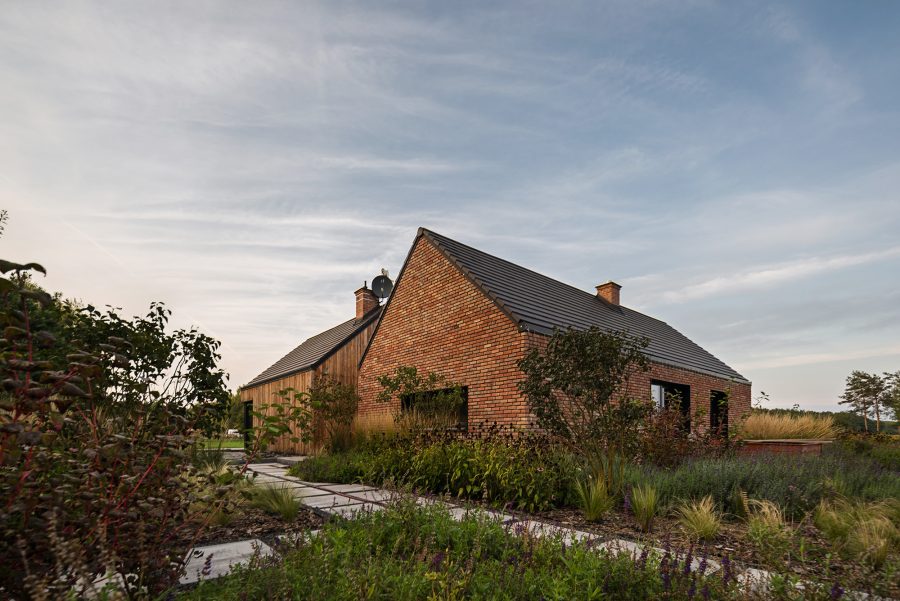 Moderne Ziegelscheune