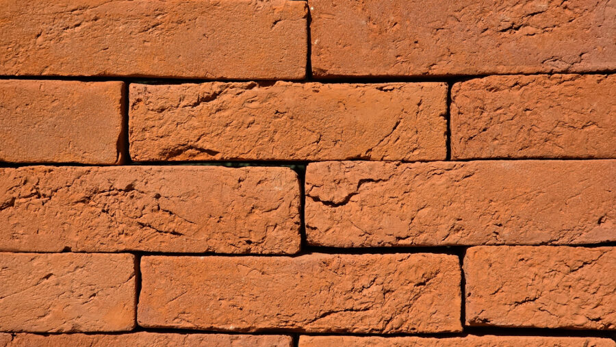 Alter orangefarbene Ziegel