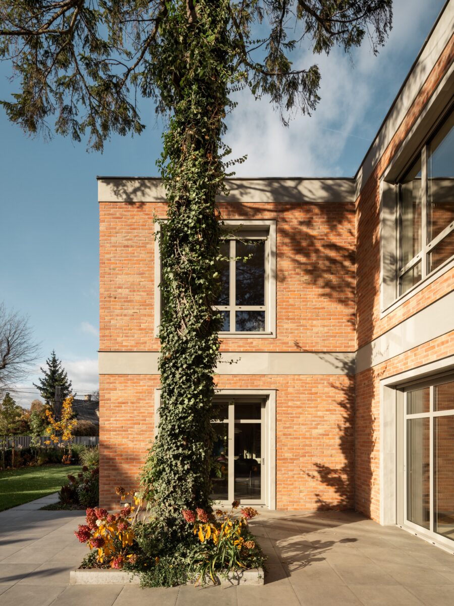 Ziegelstein an der Hausverkleidung